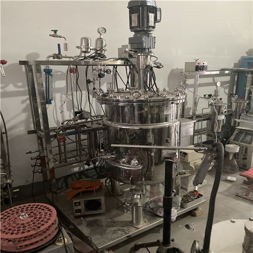 出售精工產二手生物發(fā)酵罐 二手15l 150l 1500l并聯(lián)發(fā)酵罐